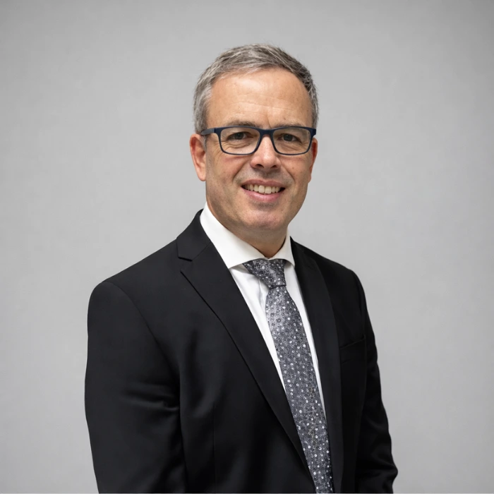 Mr. Robert Edward Davies, Principal - IB Curriculum